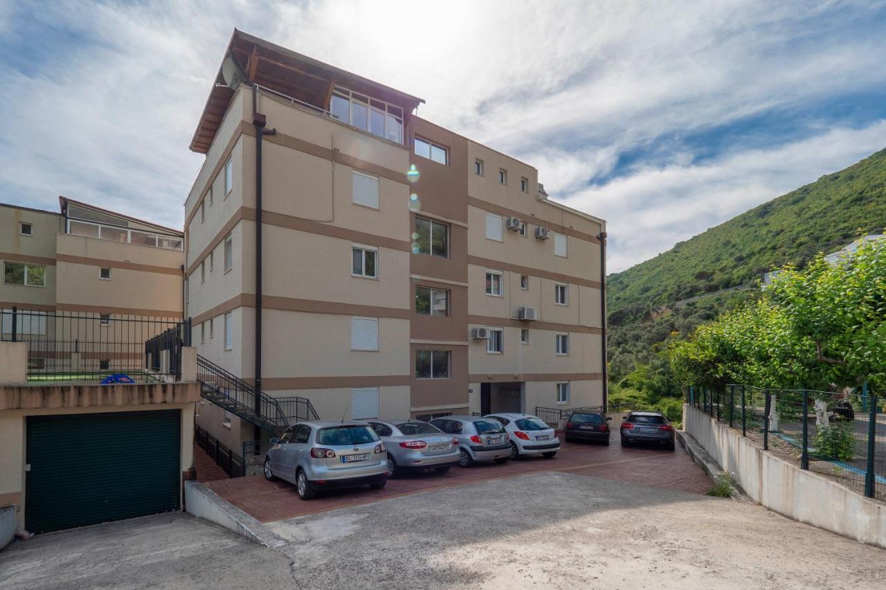 Casa Al Mare Petrovac, Montenegro Extérieur photo